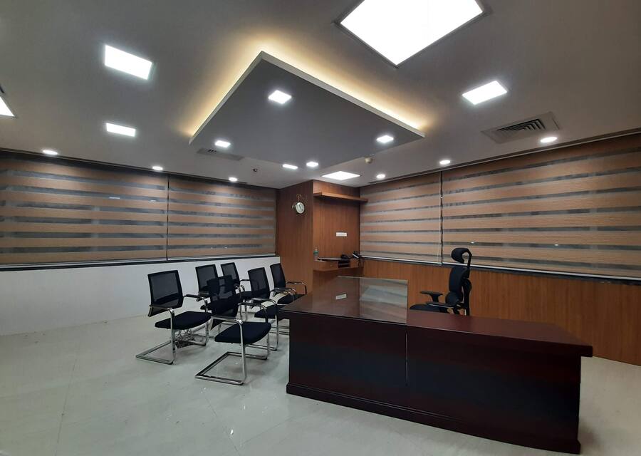 Executive cabin & briefing room